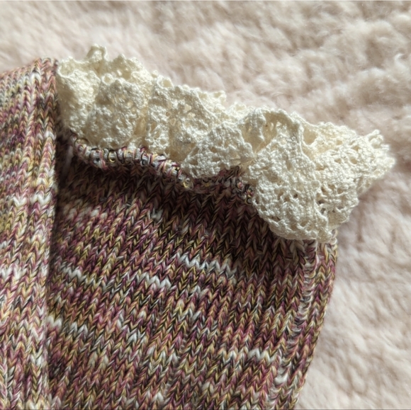 Stocking Stuffer! Last 3 Pairs! Beautiful Burgundy Socks w/Dainty Cream Trim - Picture 8 of 15